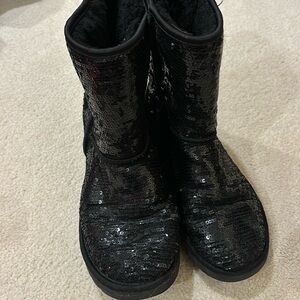 Black sparkly Uggs